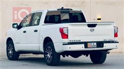 نیسان تایتان